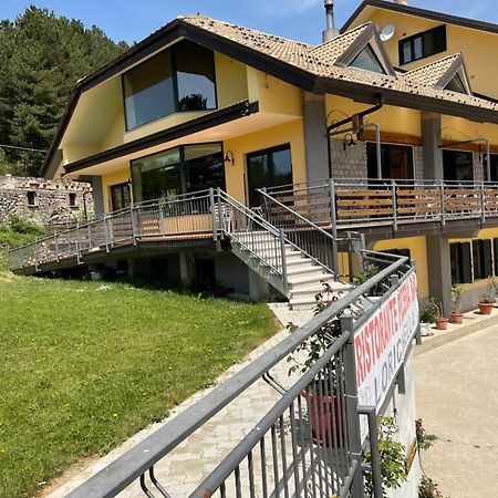 Hotel Fd Lorichella Lorica Esterno foto