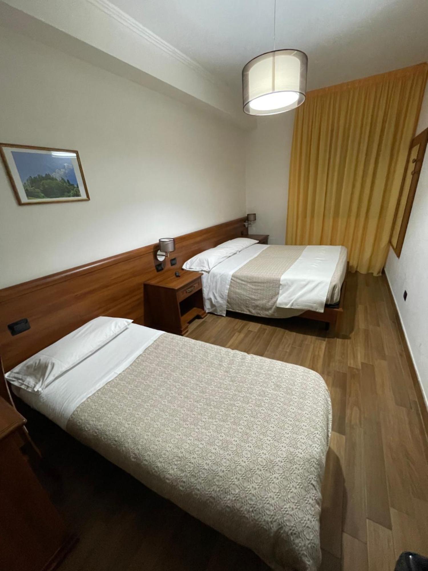 Hotel Fd Lorichella Lorica Esterno foto