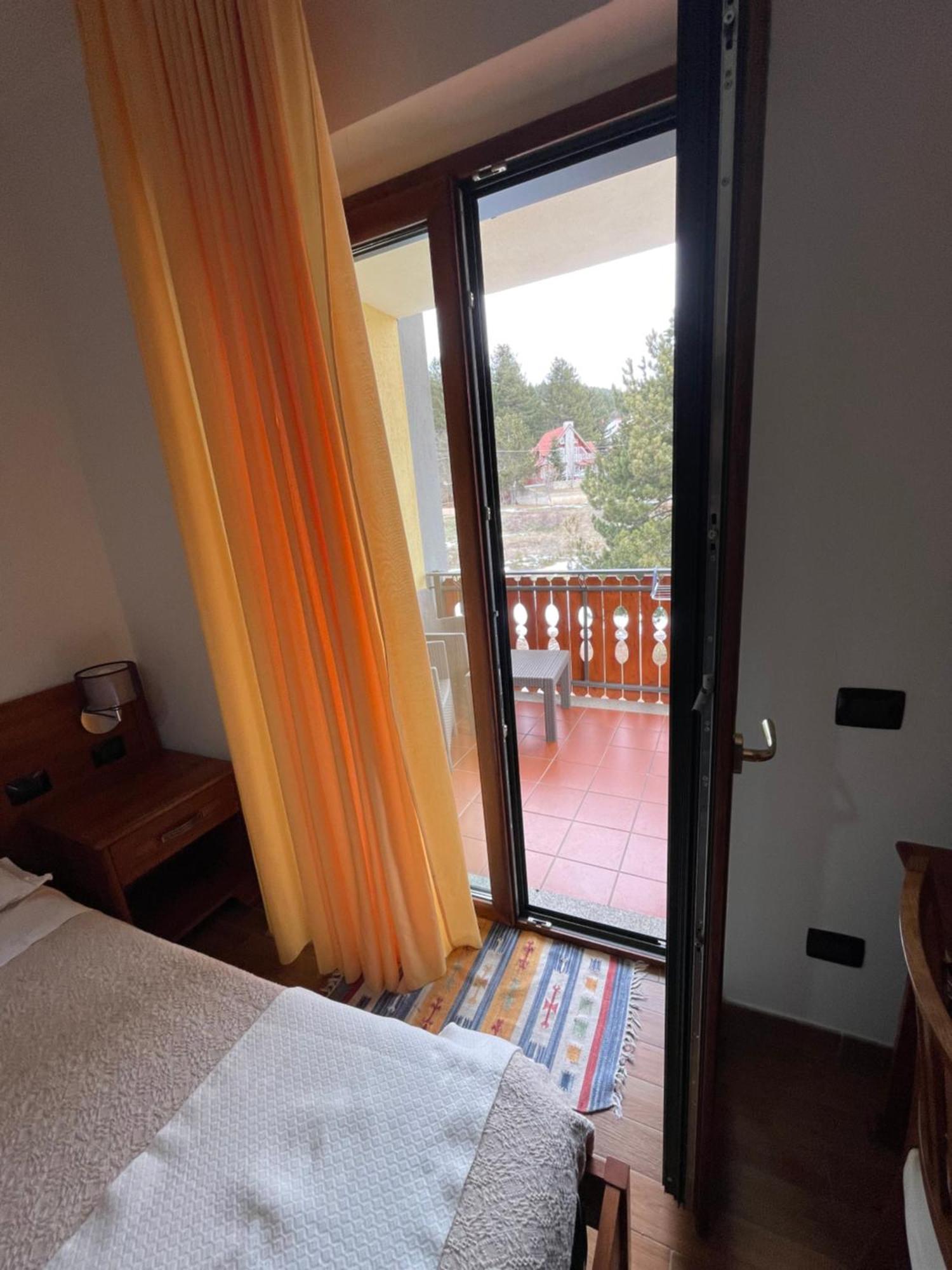 Hotel Fd Lorichella Lorica Esterno foto