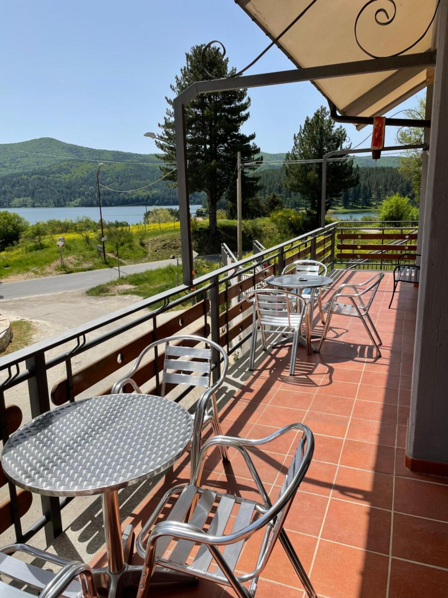 Hotel Fd Lorichella Lorica Esterno foto